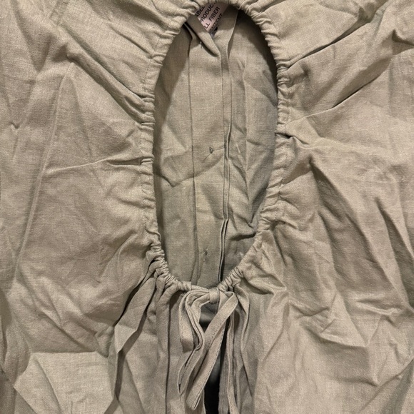 NWT ZARA Olive Green Linen Open Back Tie Blouse L - Picture 7 of 8